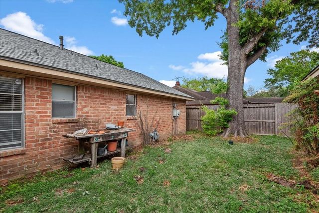 3511 Lemon Tree Lane, Houston, TX 77088