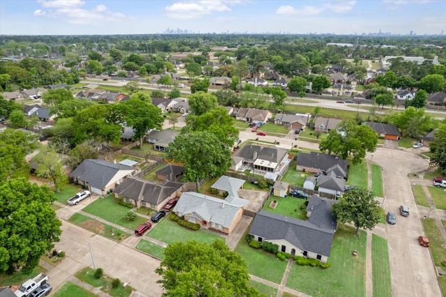 3511 Lemon Tree Lane, Houston, TX 77088