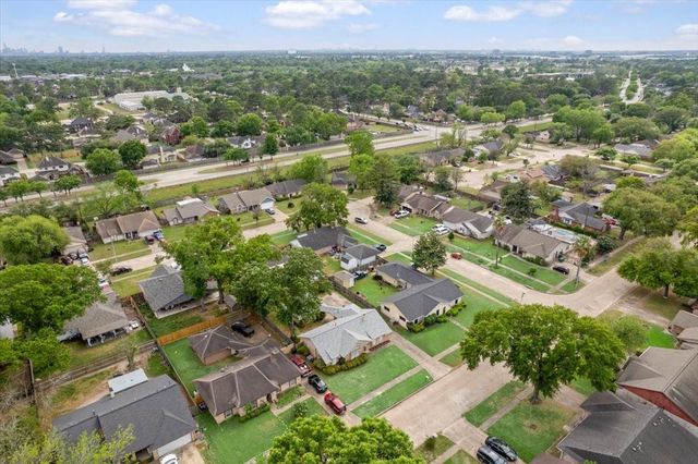 3511 Lemon Tree Lane, Houston, TX 77088