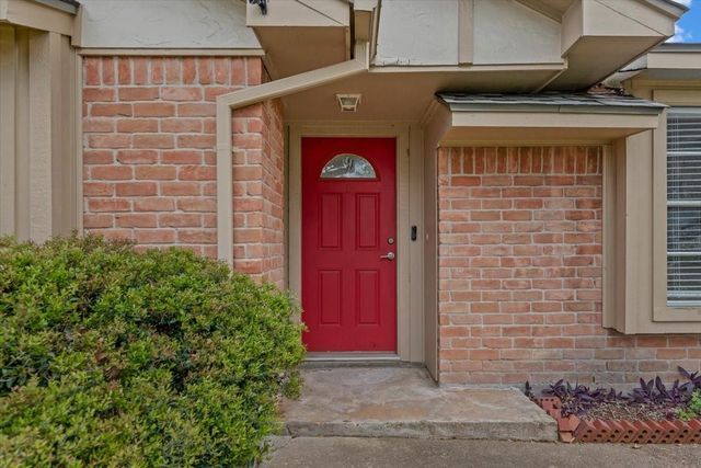 3511 Lemon Tree Lane, Houston, TX 77088