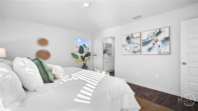 221 Lakeside Drive, Port Wentworth, GA 31407