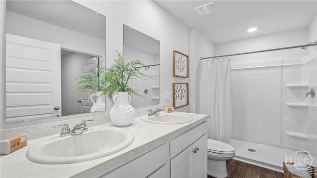 221 Lakeside Drive, Port Wentworth, GA 31407