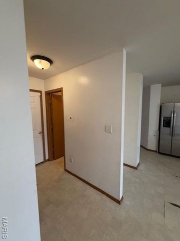 2421 Harbor Landings Circle, Unincorporated, MO 63136