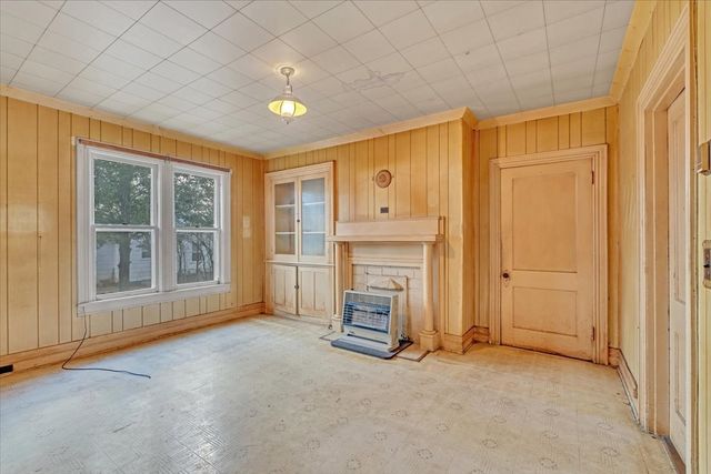 513 S 4th St, Pulaski, TN 38478