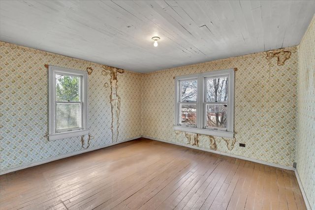 513 S 4th St, Pulaski, TN 38478