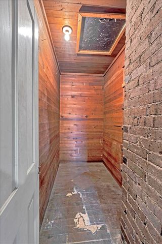 513 S 4th St, Pulaski, TN 38478