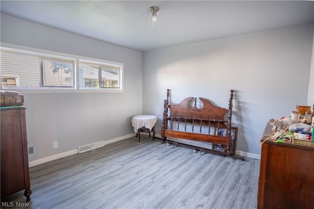 2378 Clyde Street, Poland, OH 44514