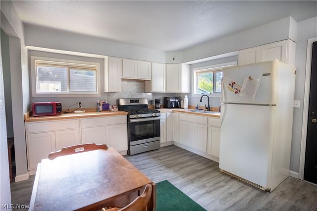 2378 Clyde Street, Poland, OH 44514