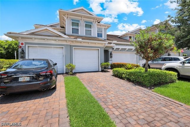 2343 Sheen LN 405, Naples, FL 34120