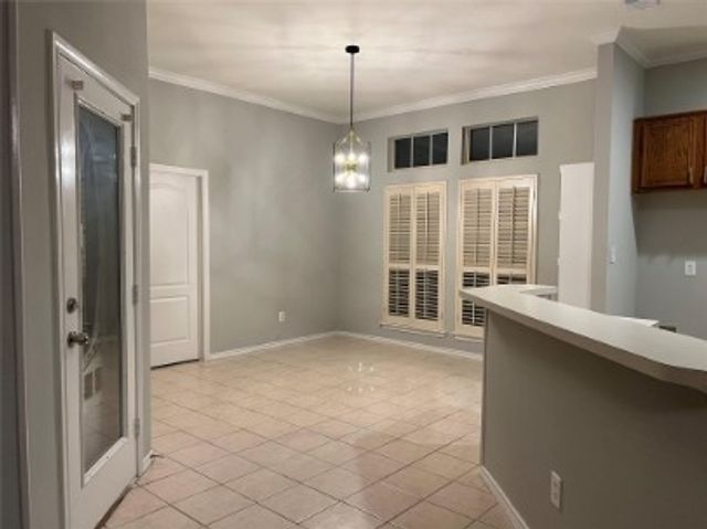 827 Ash Grove Lane 829, Desoto, TX 75115