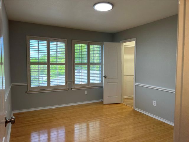 827 Ash Grove Lane 829, Desoto, TX 75115