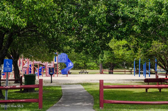 613 K Avenue, Kure Beach, NC 28449