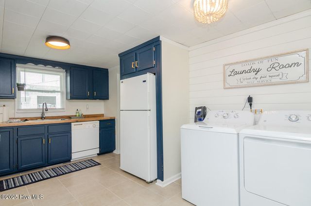 613 K Avenue, Kure Beach, NC 28449