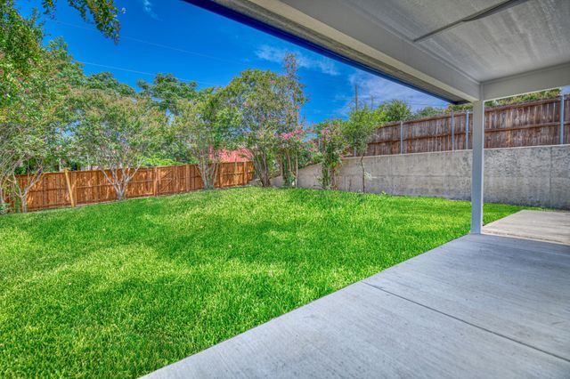751 Botany Bay Drive, Dallas, TX 75211