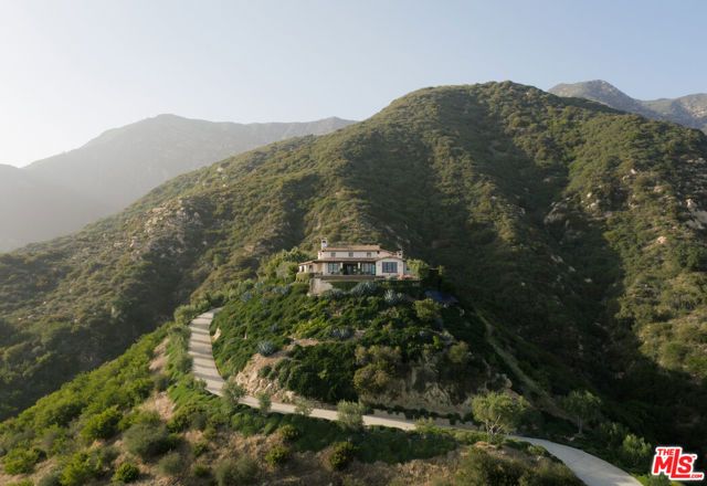 965 Park Lane, Santa Barbara, CA 93108