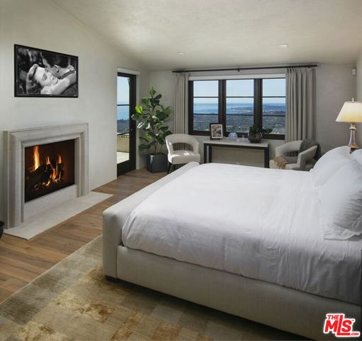 965 Park Lane, Santa Barbara, CA 93108