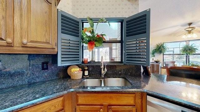 16 CRANDELL COURT, Palm Coast, FL 32137