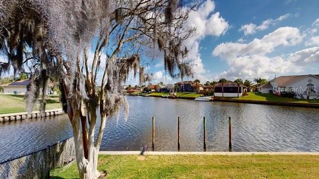 16 CRANDELL COURT, Palm Coast, FL 32137