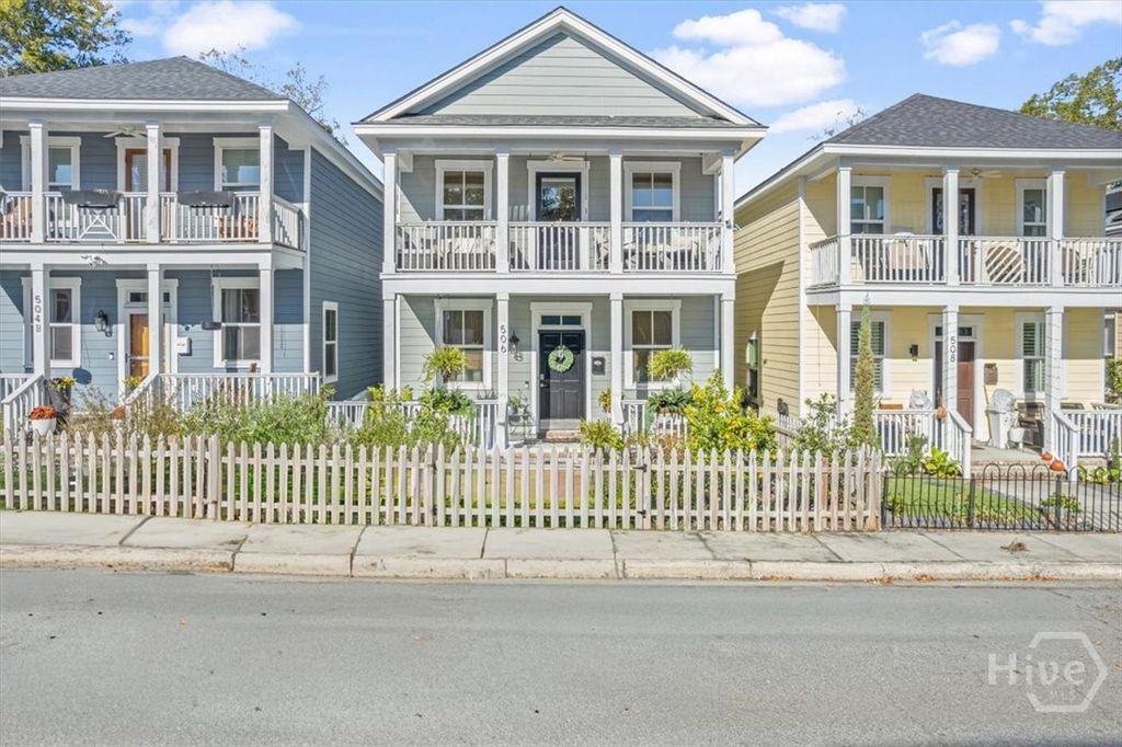 Image 1 of property listing at 506 E 34th Street, Savannah, GA 31401