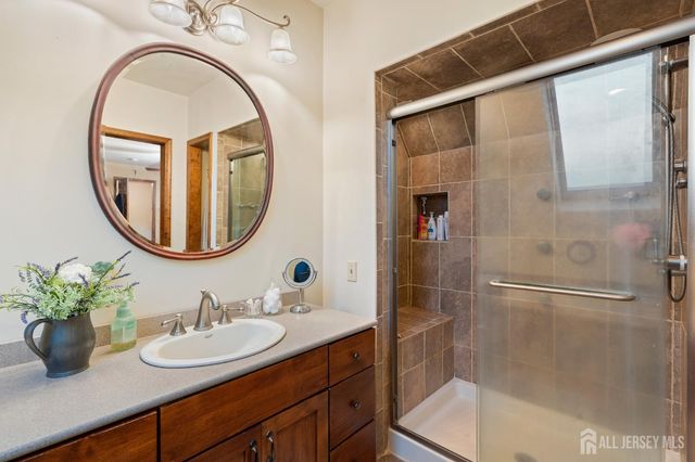 655 524 Route, Allentown, NJ 08501