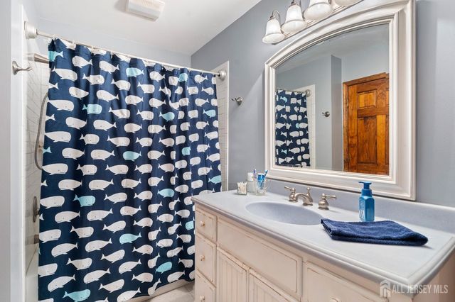 655 524 Route, Allentown, NJ 08501