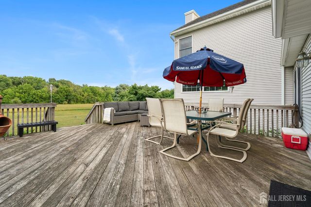655 524 Route, Allentown, NJ 08501