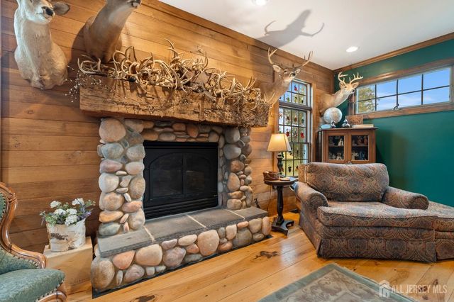 655 524 Route, Allentown, NJ 08501