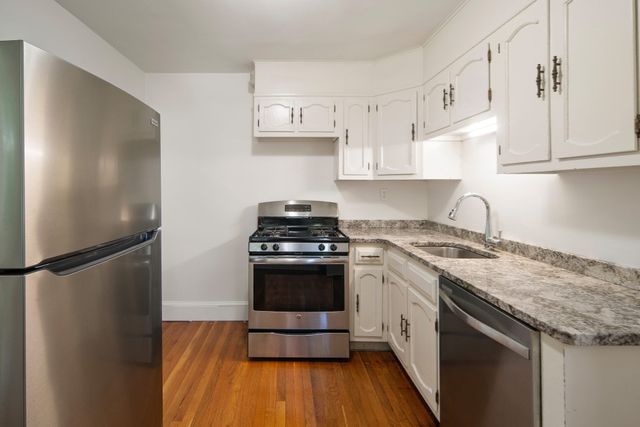 341 Washington St 2, Winchester, MA 01890
