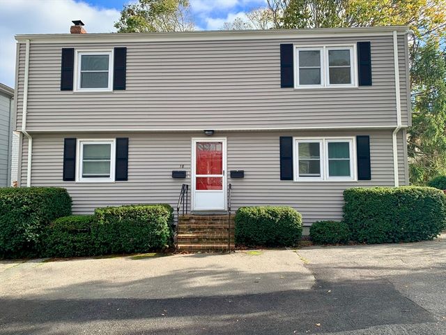 18 Guernsey Street 2, Marblehead, MA 01945