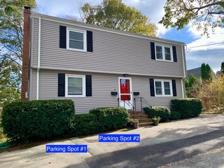 18 Guernsey Street 2, Marblehead, MA 01945