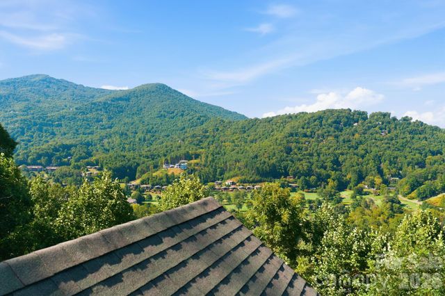 291 Appalachian Trail, Maggie Valley, NC 28751