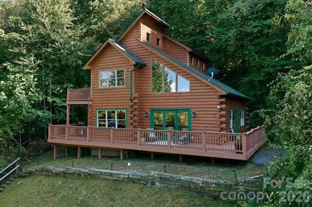 291 Appalachian Trail, Maggie Valley, NC 28751