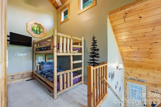 291 Appalachian Trail, Maggie Valley, NC 28751