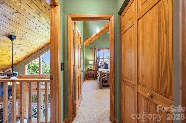291 Appalachian Trail, Maggie Valley, NC 28751