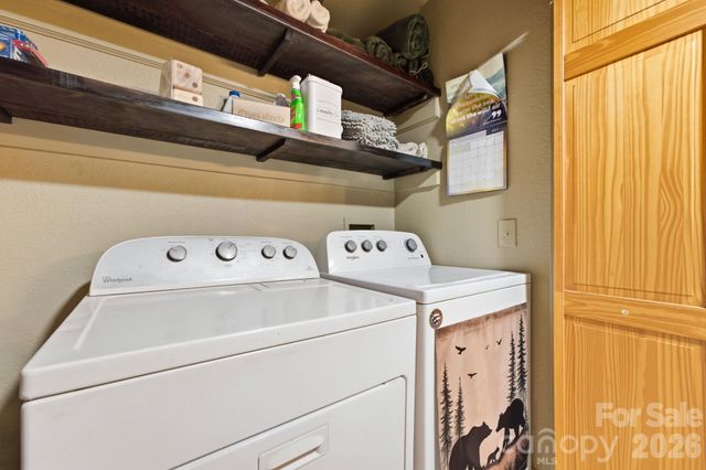 291 Appalachian Trail, Maggie Valley, NC 28751