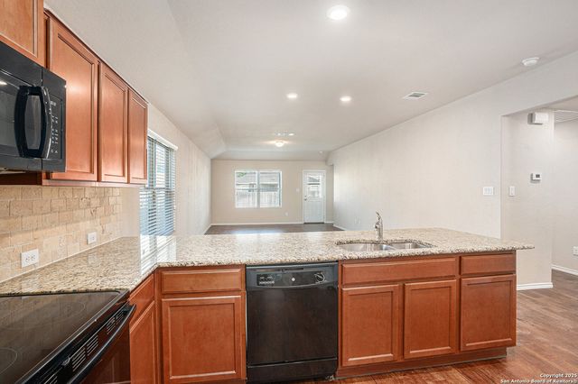 144 Field, New Braunfels, TX 78130