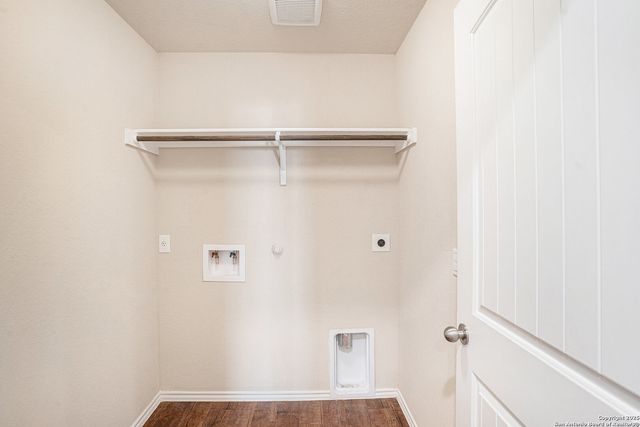 144 Field, New Braunfels, TX 78130