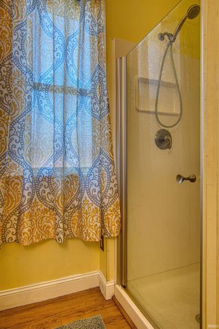 1400 N Boeke Road, Evansville, IN 47711