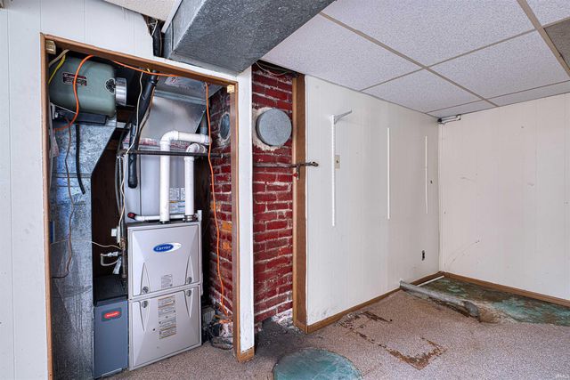 1400 N Boeke Road, Evansville, IN 47711