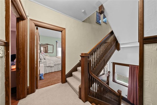 221 N Wade Ave, E Washington Boro, PA 15301