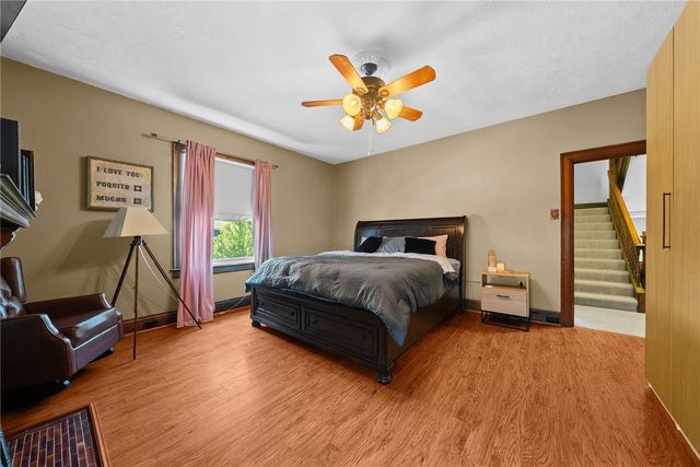 221 N Wade Ave, E Washington Boro, PA 15301
