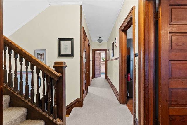 221 N Wade Ave, E Washington Boro, PA 15301