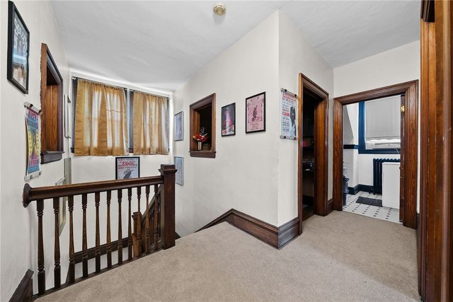 221 N Wade Ave, E Washington Boro, PA 15301