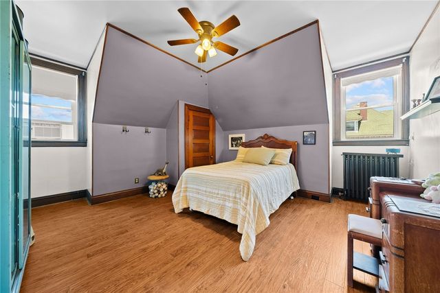221 N Wade Ave, E Washington Boro, PA 15301