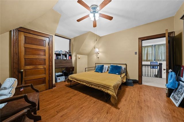 221 N Wade Ave, E Washington Boro, PA 15301
