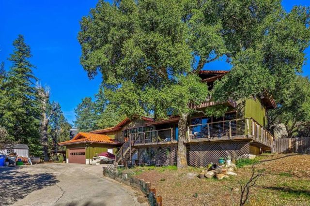 8411 Foothill Boulevard, Pine Valley, CA 91962