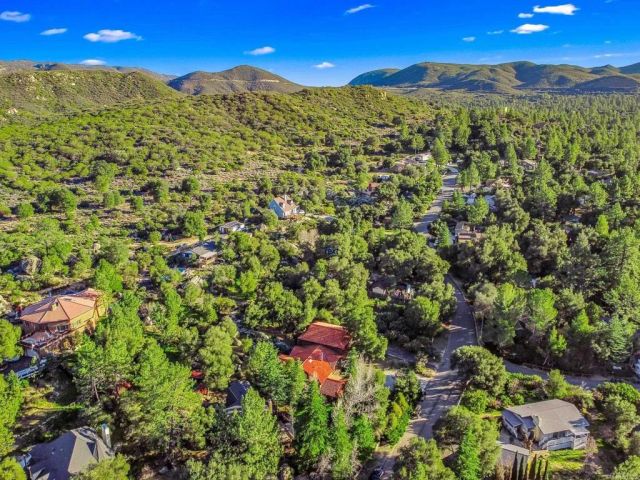 8411 Foothill Boulevard, Pine Valley, CA 91962