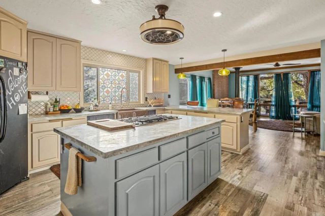 8411 Foothill Boulevard, Pine Valley, CA 91962