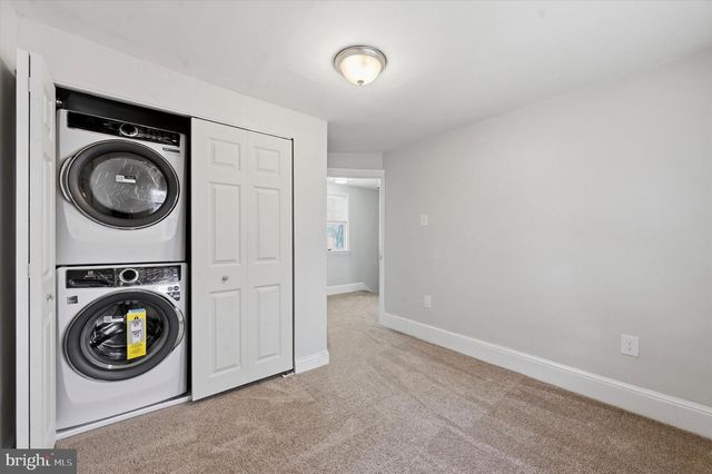 1042 RANDALL AVE, Upper Chichester, PA 19061