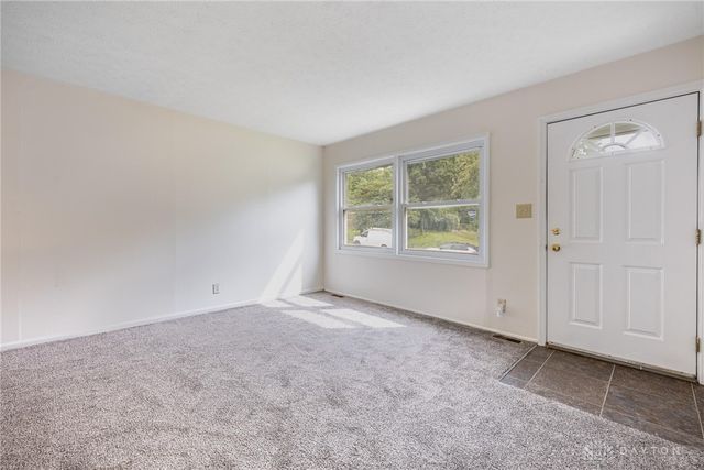 69 Blossom Court, Fairborn, OH 45324